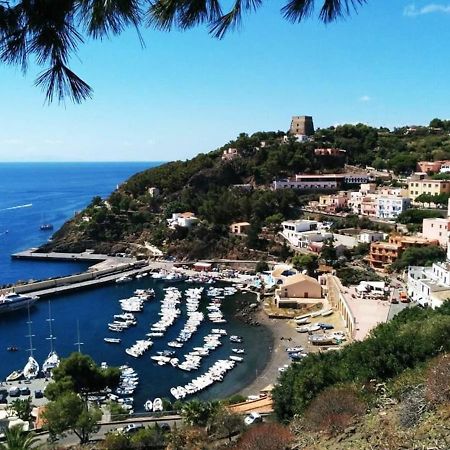 Isola di Ustica Appartamento Al Centro Di Ustica מראה חיצוני תמונה