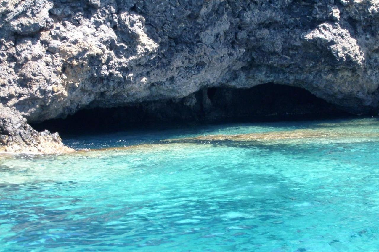 Isola di Ustica Appartamento Al Centro Di Ustica מראה חיצוני תמונה
