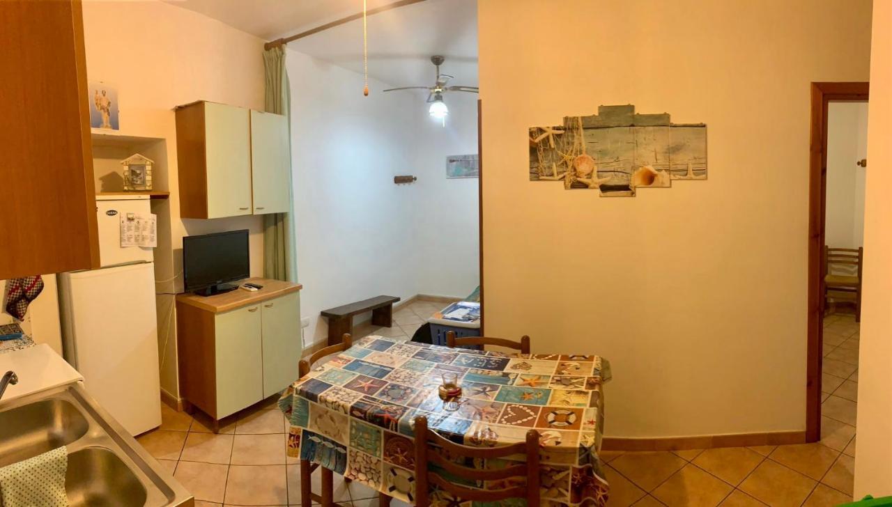 Isola di Ustica Appartamento Al Centro Di Ustica מראה חיצוני תמונה