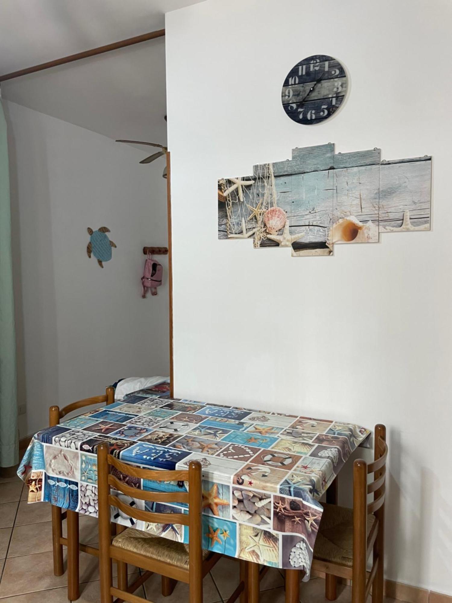 Isola di Ustica Appartamento Al Centro Di Ustica מראה חיצוני תמונה